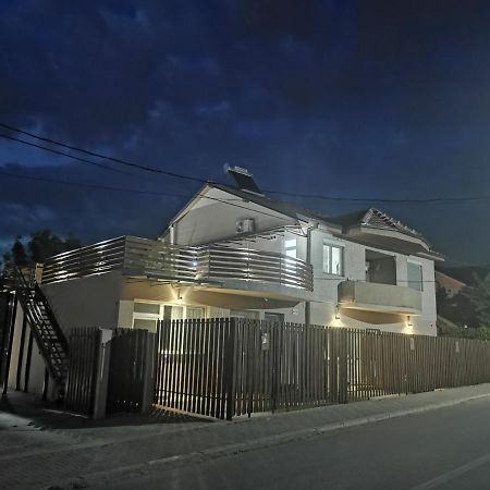 Crown Apartments Üsküp Dış mekan fotoğraf