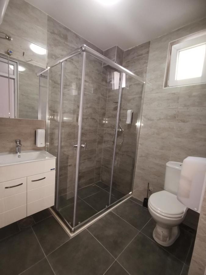 Crown Apartments Üsküp Dış mekan fotoğraf
