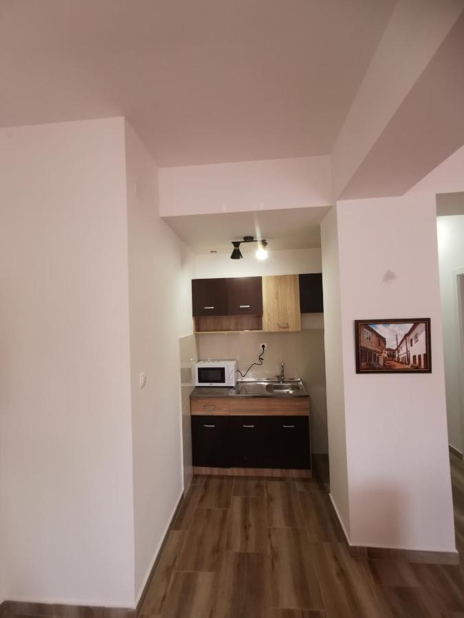 Crown Apartments Üsküp Dış mekan fotoğraf